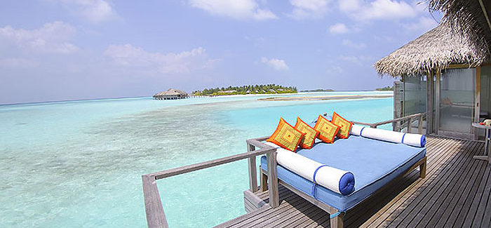 anantara-veli-overwater-villa